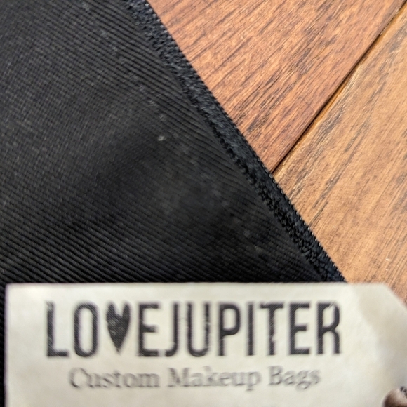 Makeup bag, black eyelashes black heart - Picture 4 of 4